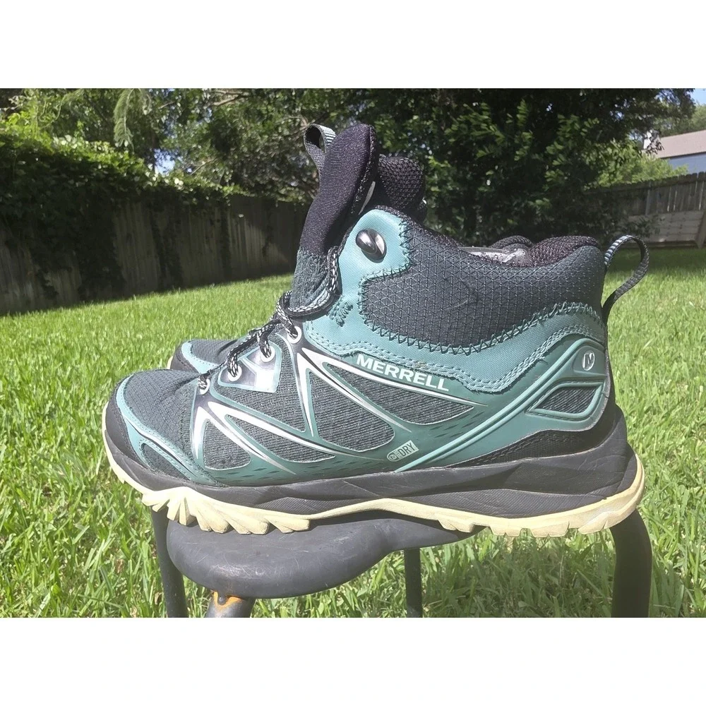 Merrell step into